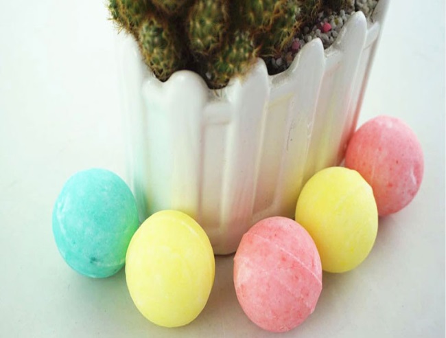 Khử m&ugrave;i h&ocirc;i thối, ẩm mốc bằng long n&atilde;o