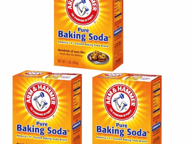 Xử l&yacute; rong r&ecirc;u b&aacute;m trong ống sinh hoạt