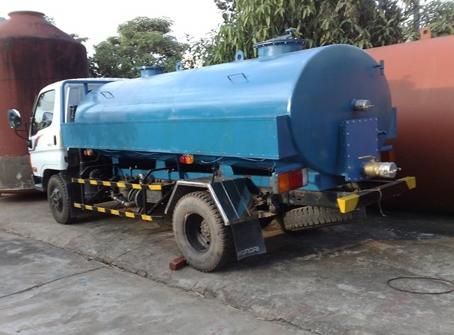 Thợ r&uacute;t hầm cầu quận 10 Đức Hải th&acirc;n thiện, nhiệt t&igrave;nh