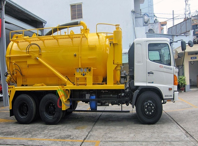 C&ocirc;ng ty r&uacute;t hầm cầu quận 10 Minh Ph&aacute;t phục vụ 24/24